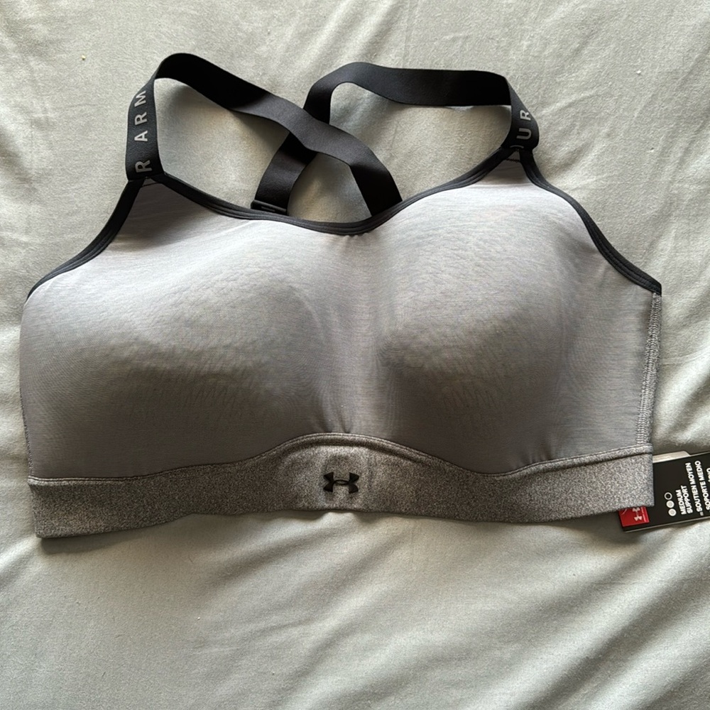 NWT UA INFINITY MID HEATHER BRA